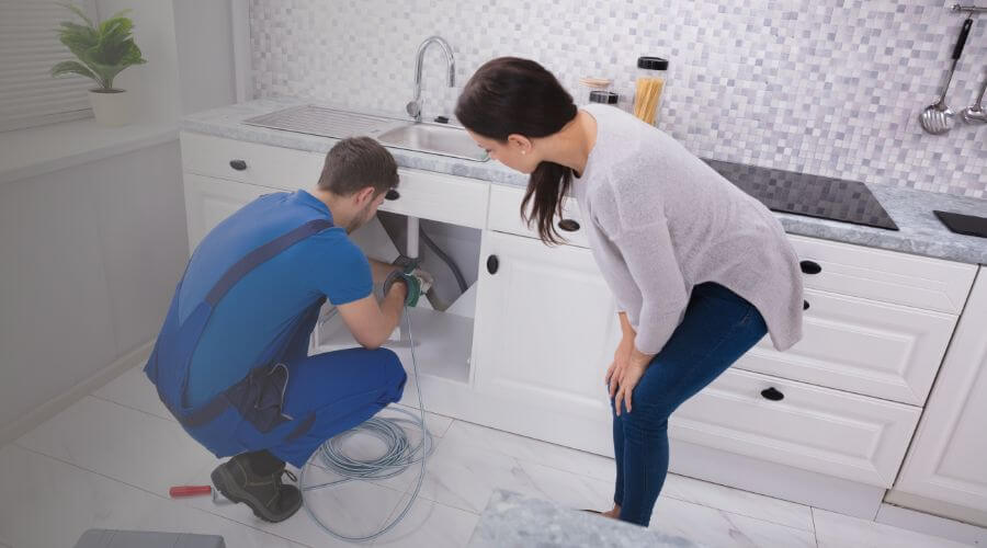 Professional Leak Detection Services in Idlewild, MI